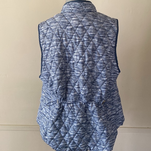 CROFT & BARROW BLUE WITH WHITE QUILTED VEST SIZE 1X 🌟EUC🌟 - Picture 5 of 10